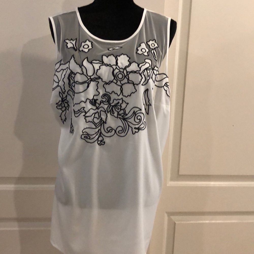Worthington black and white tank.